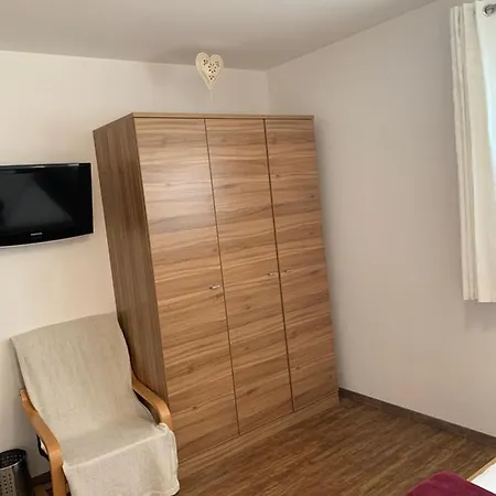 Marina アパート シュヴェンダウ