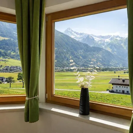 Marina - Bei Mayrhofen *